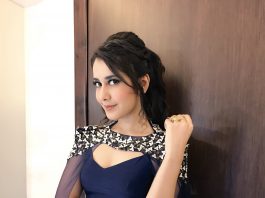 Rashi Khanna Beautiful Pics